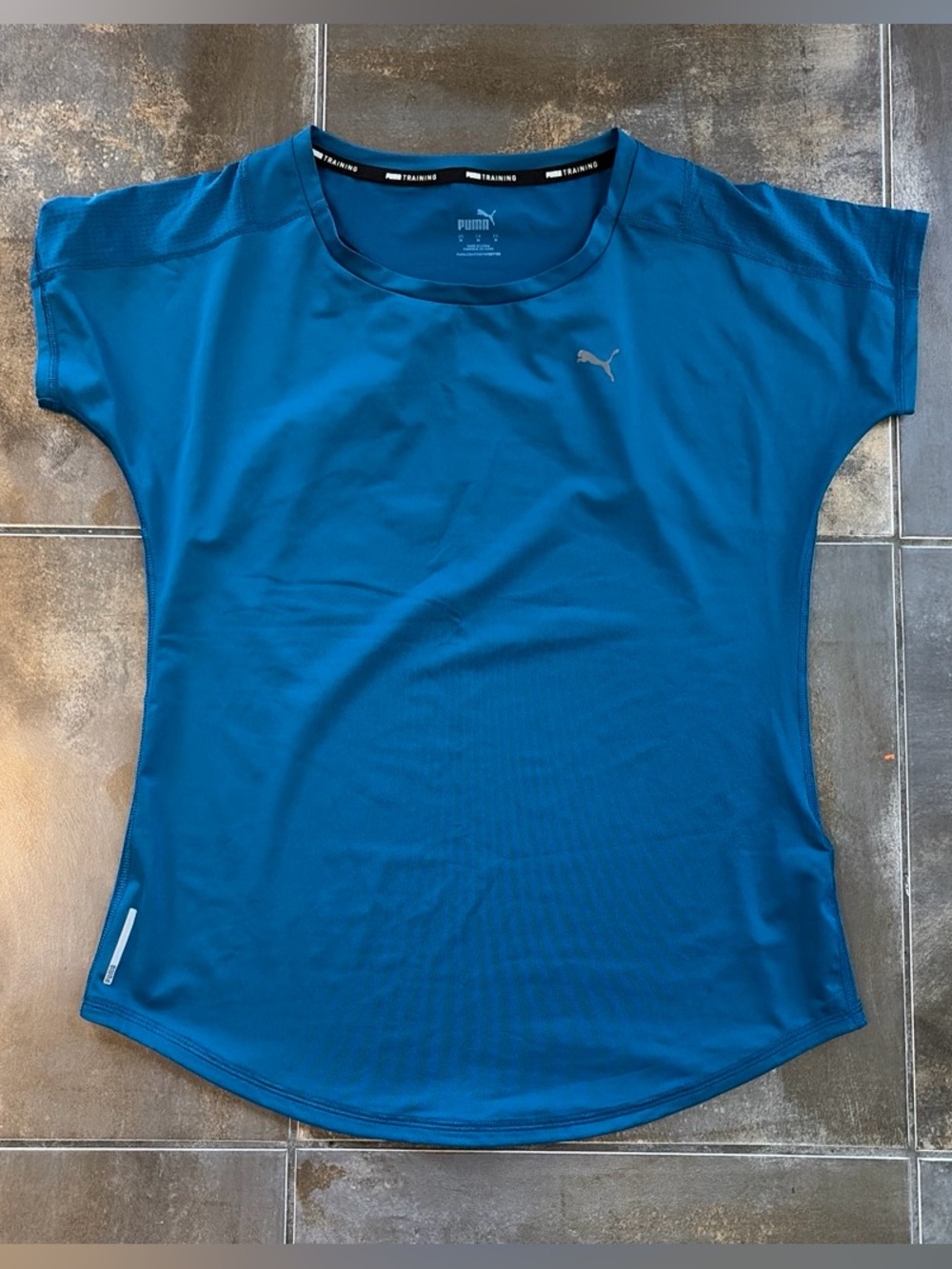 Puma Women's Blue Performance Training Tee BRAND NEW in medium